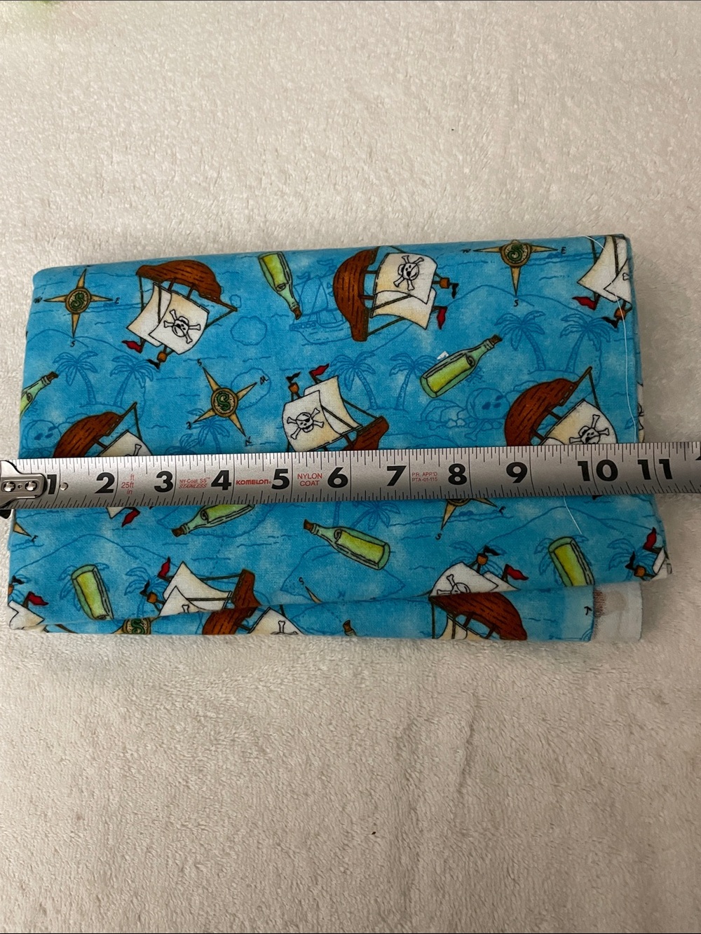 4-5 LB MIXED KIDS FABRIC BUNDLE • USABLE PIECES • CRAFT & SEWING D6 - Picture 7 of 11
